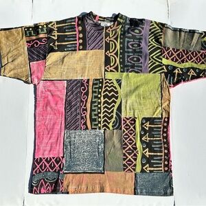 NEW 90’s VINTAGE GEOMETRIC SHORT SLEEVE T-SHIRT